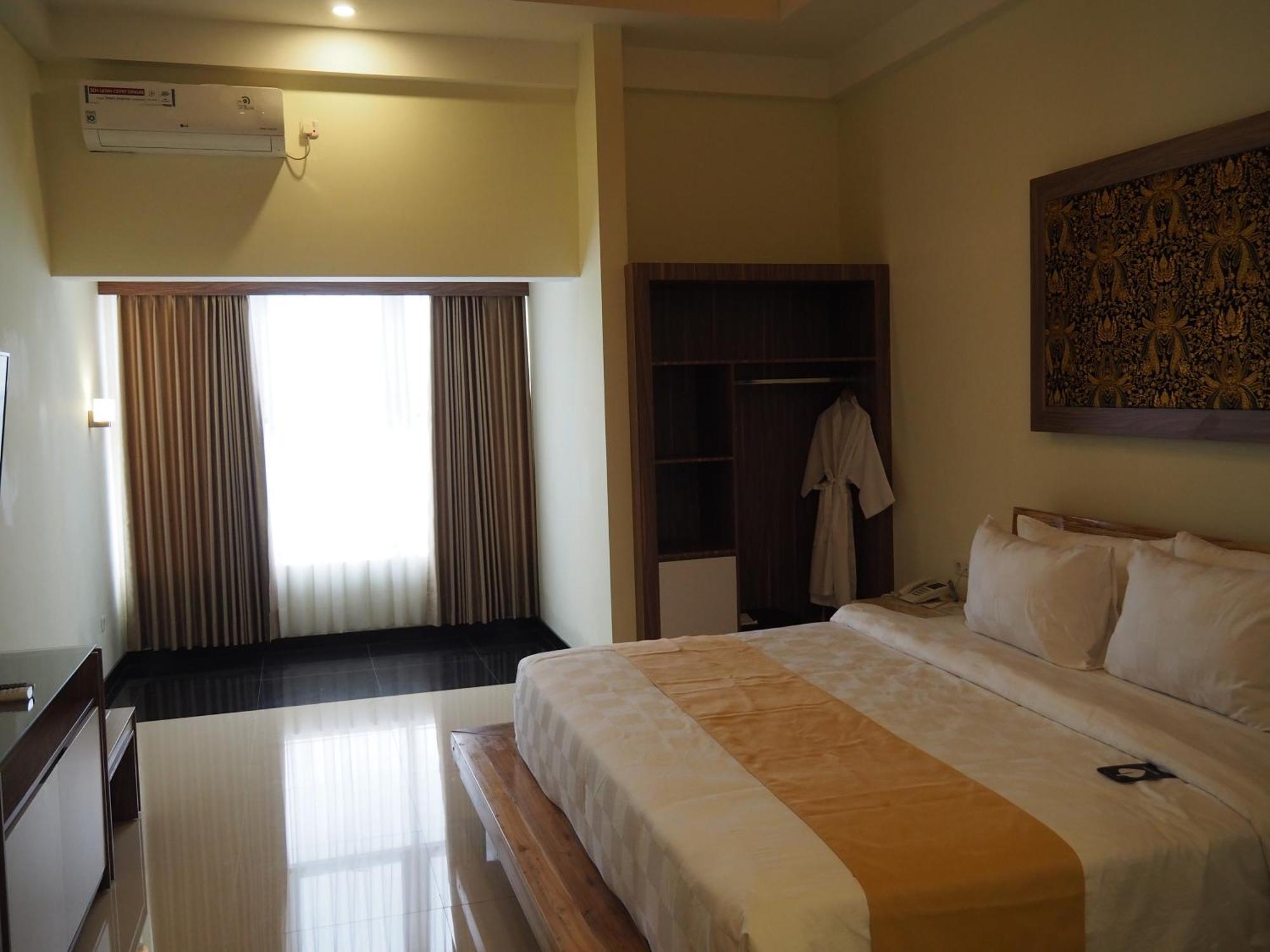 Luminor Hotel Banyuwangi By Wh Eksteriør bilde