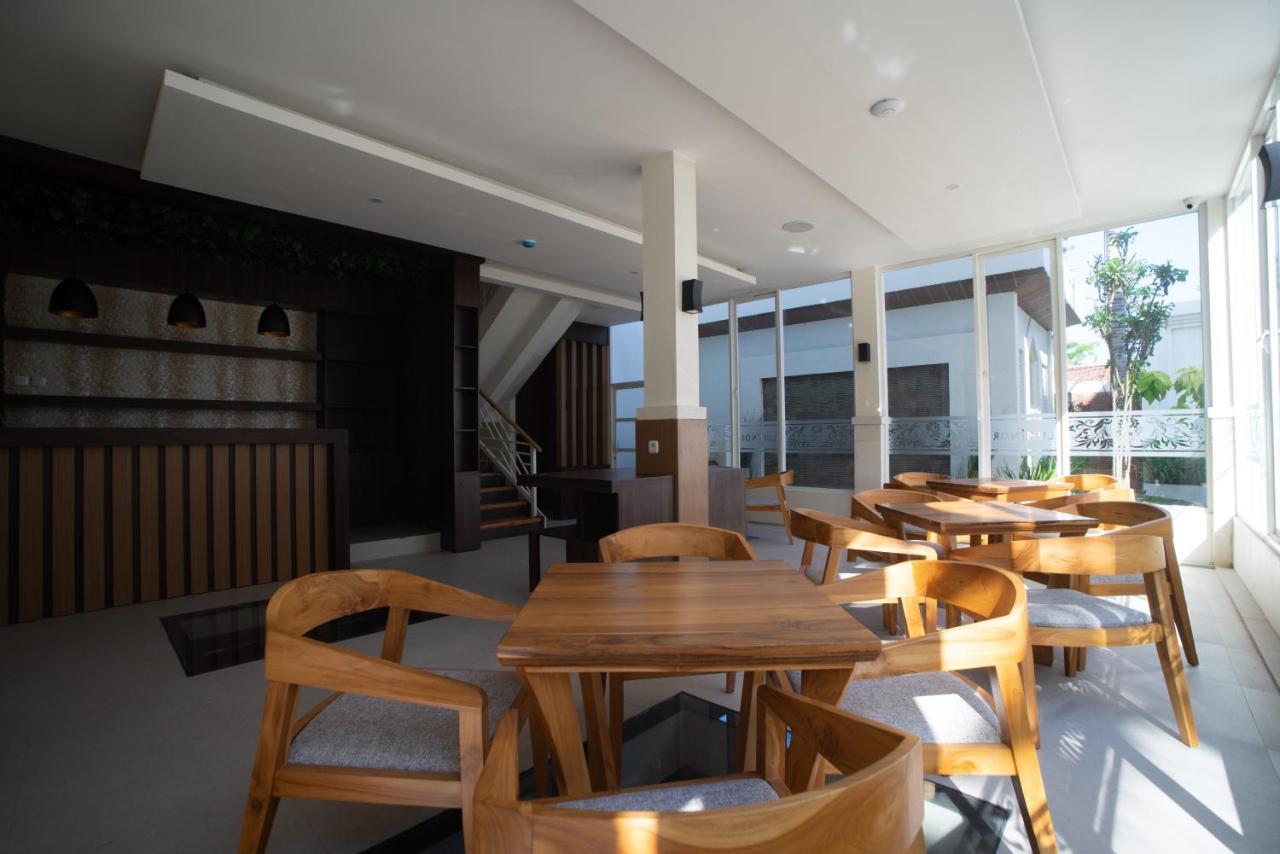Luminor Hotel Banyuwangi By Wh Eksteriør bilde